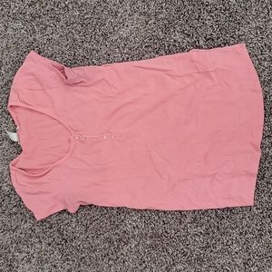 Pink t shirt